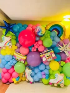 decoracao-de-carnaval-para-escolas-com-baloes-bexigas